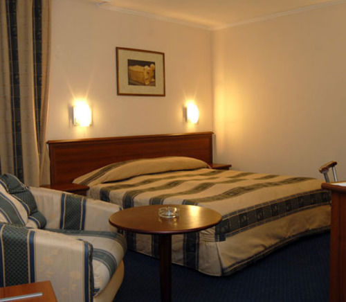 Hotel Luxor Μπουργκάς Εξωτερικό φωτογραφία