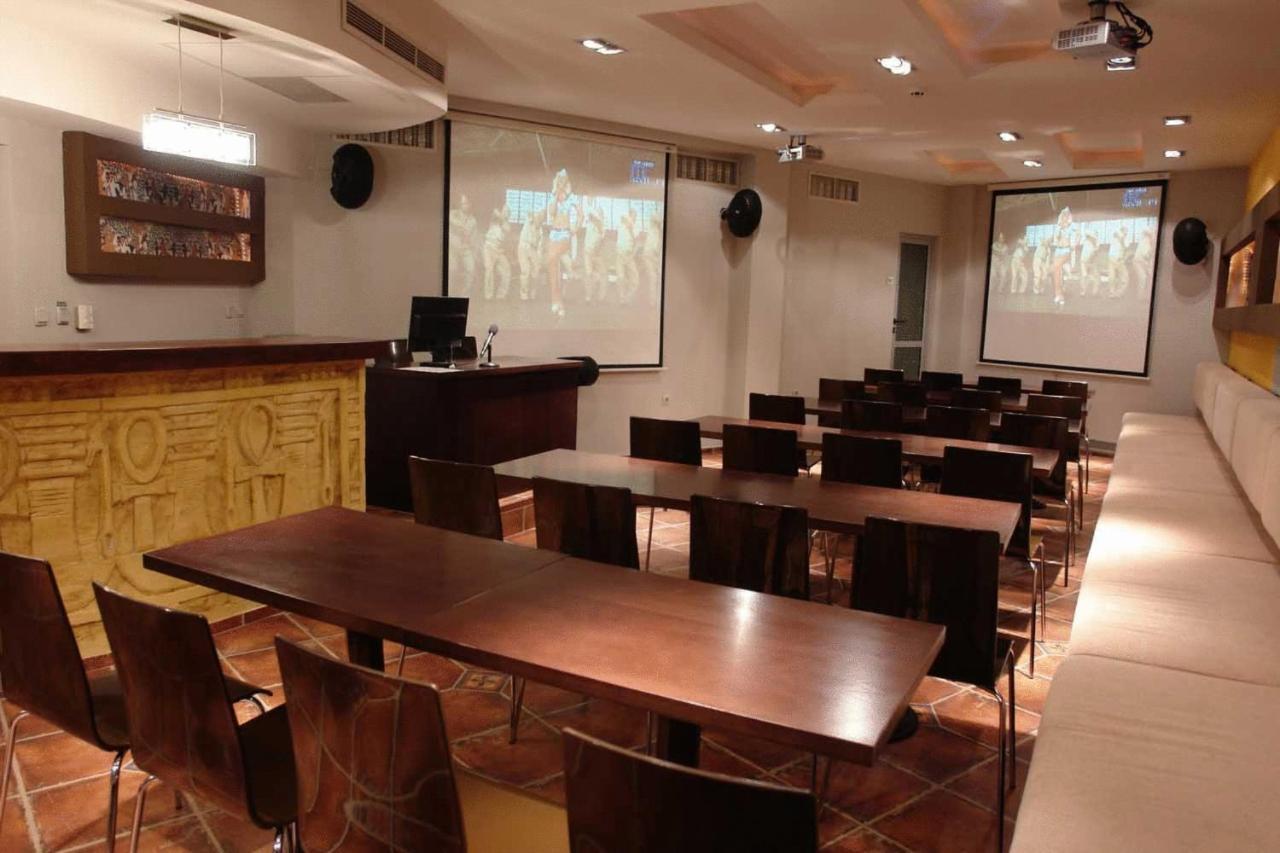 Hotel Luxor Μπουργκάς Εξωτερικό φωτογραφία
